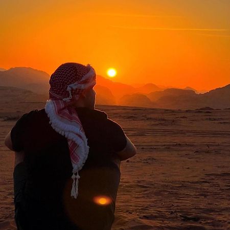 Wadi Rum camels camp Bagian luar foto