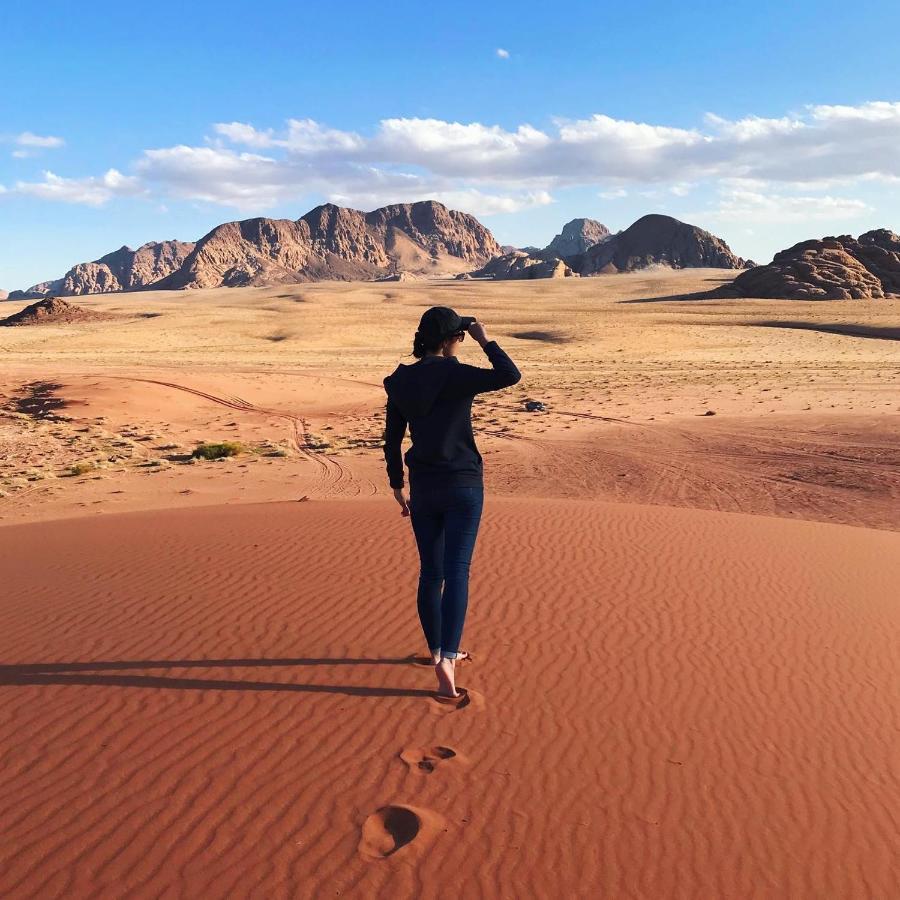 Wadi Rum camels camp Bagian luar foto